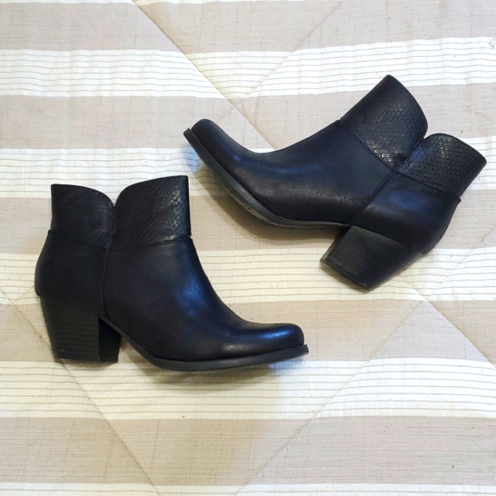 Black Ankle Boots